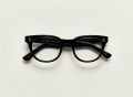 vilda-color-black-pos-2_8ad15c32-ebd3-4295-836e-e5a023a4c33d.jpg
